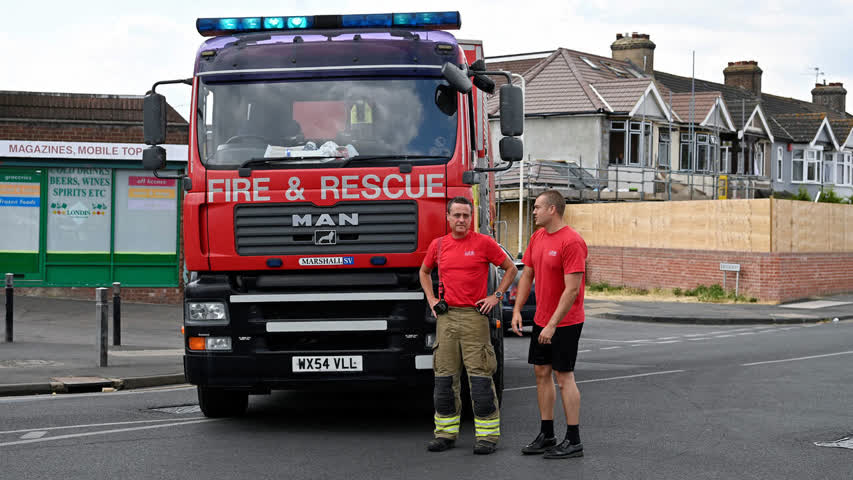 Фото - Пожарные в Британии оказались не готовы к аномальной жаре