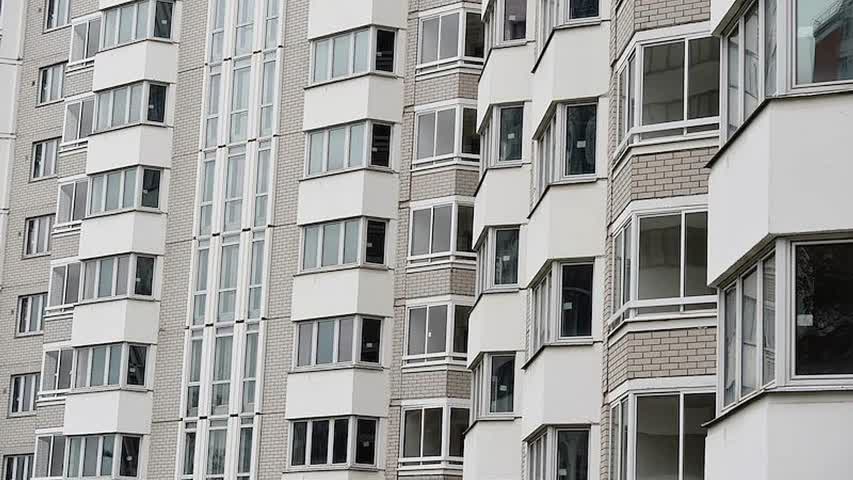 Фото - Москвичи бросились продавать жилье с рекордными скидками